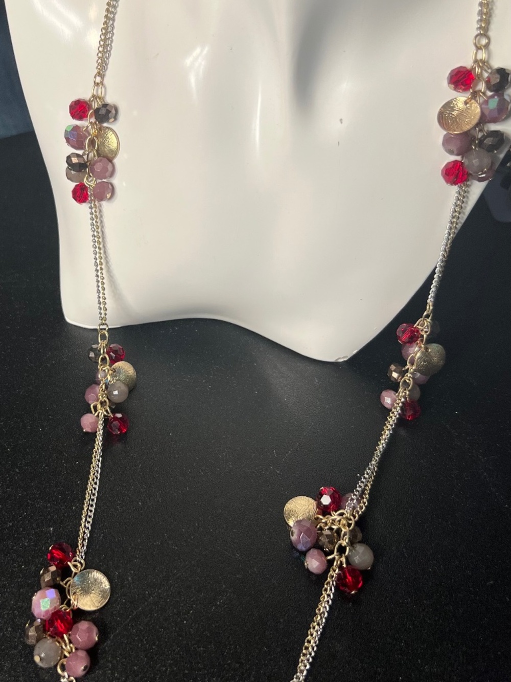 Ann Taylor Loft Pink Glass Lilac Acrylic Bead Gold Disk Station Necklace